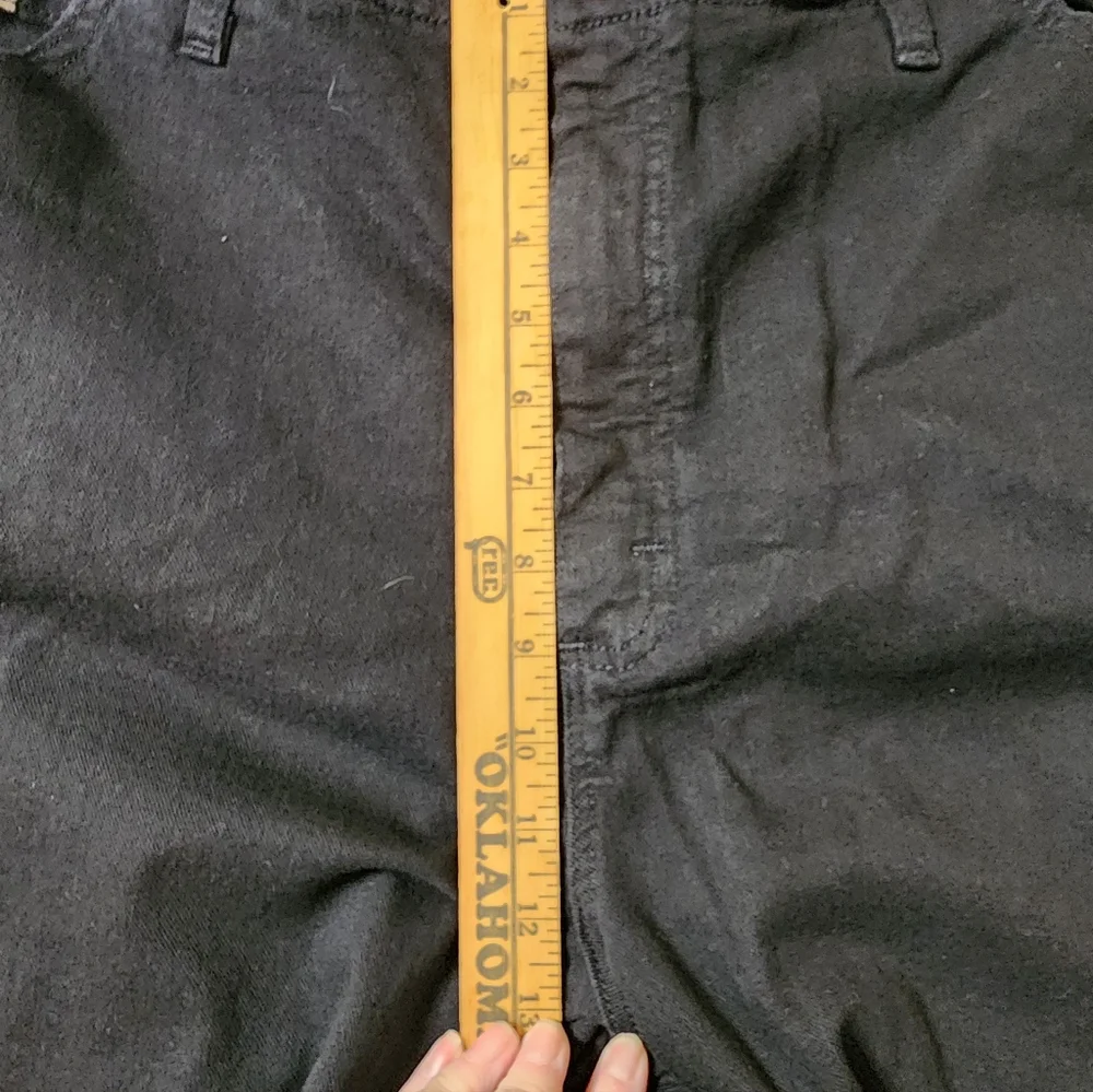 2 pair Lee Jeans Women's 18 Short Elastic Waist Relaxed Tapered Mid Rise Black - Picture 6 of 10